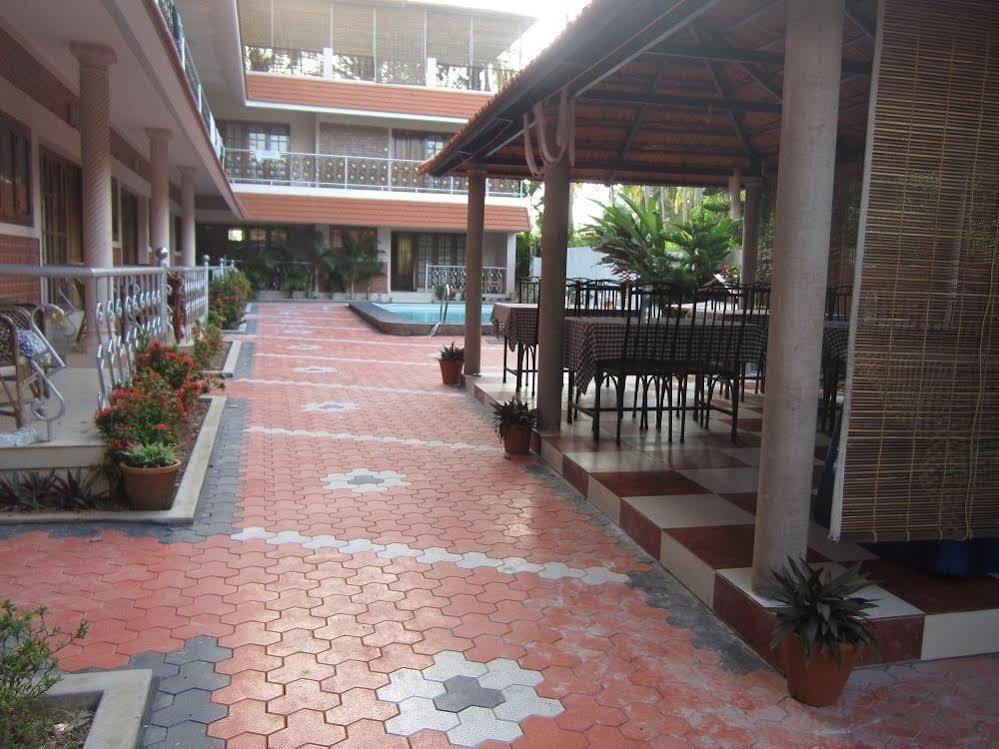 View Heights Resort Kovalam Ngoại thất bức ảnh